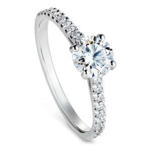 Brilliant cut solitaire ring with diamond band